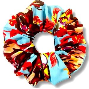 Satin Scrunchy Maxi - Flora Aqua